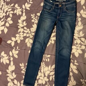American Eagle size 4 jegging. Excellent!